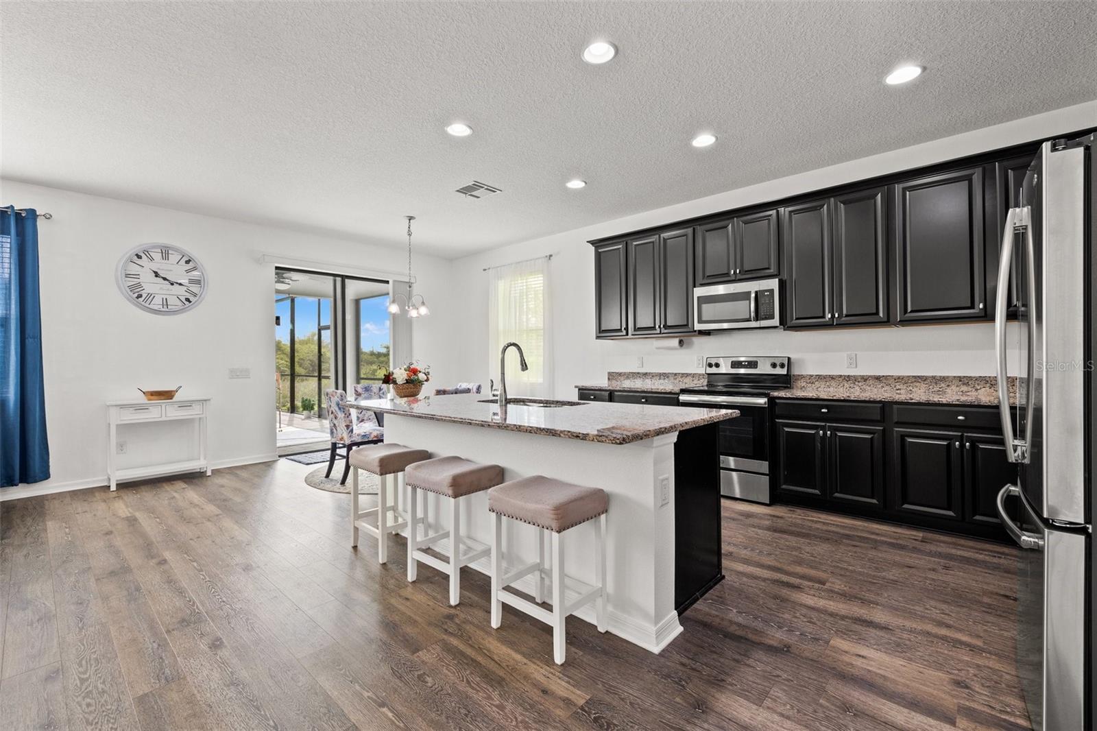 Image 11 of 40 For 11434 Leland Groves Drive