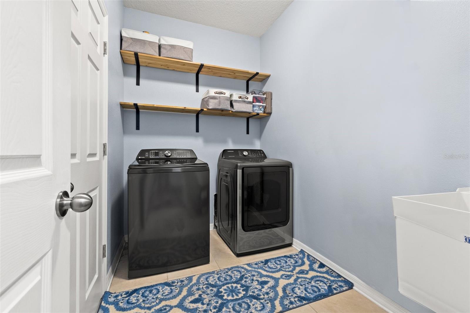 Image 27 of 40 For 11434 Leland Groves Drive