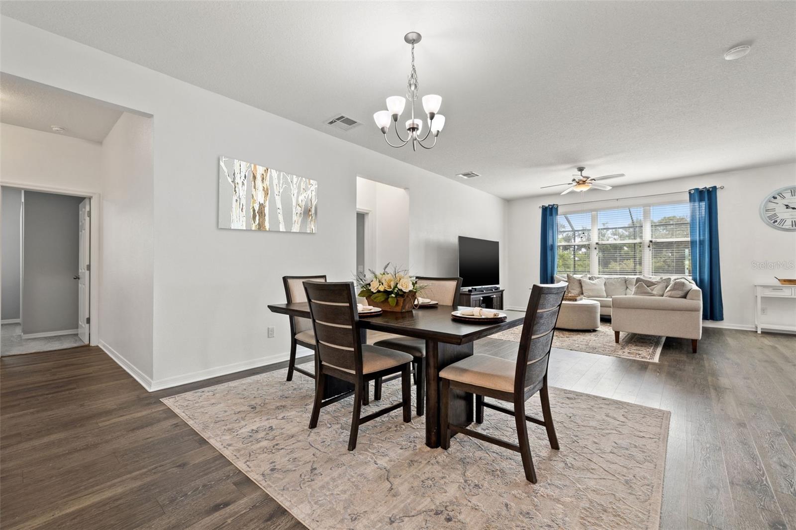 Image 5 of 40 For 11434 Leland Groves Drive