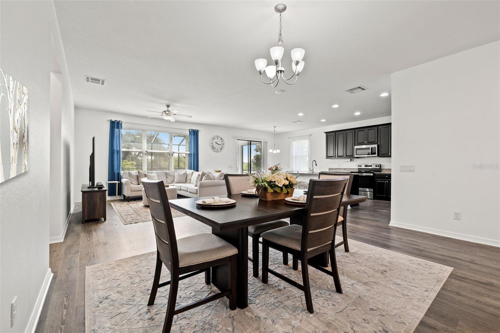 Image 6 of 40 For 11434 Leland Groves Drive