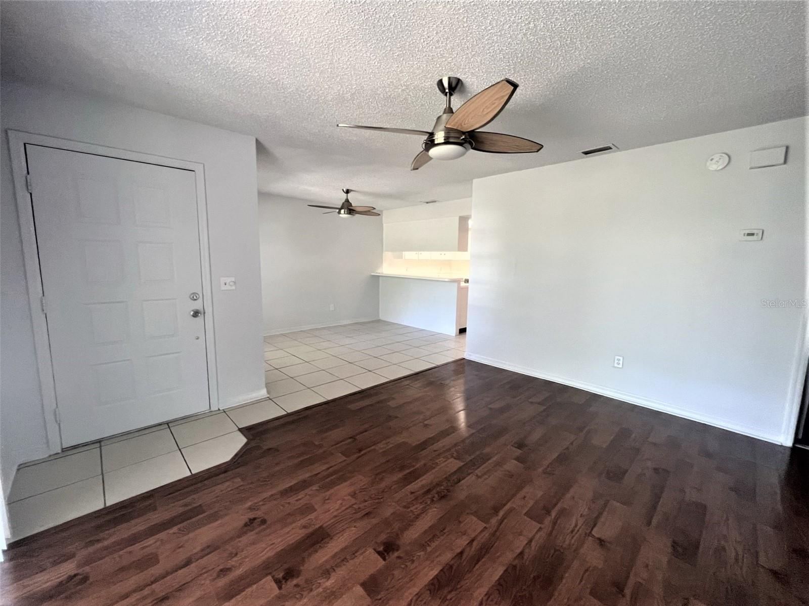 Image 2 of 22 For 3153 Bloomingdale Villas Court