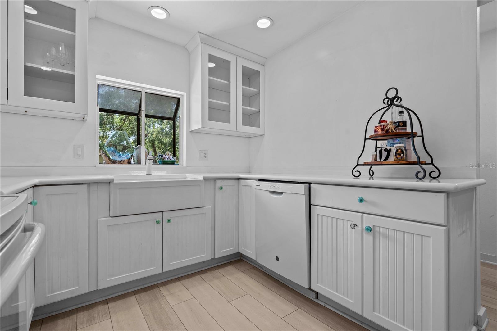 Image 10 of 54 For 7705 4th Avenue W