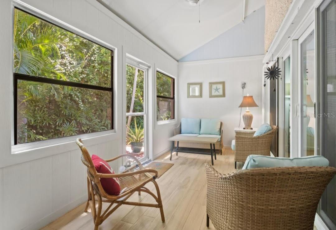 Image 16 of 54 For 7705 4th Avenue W