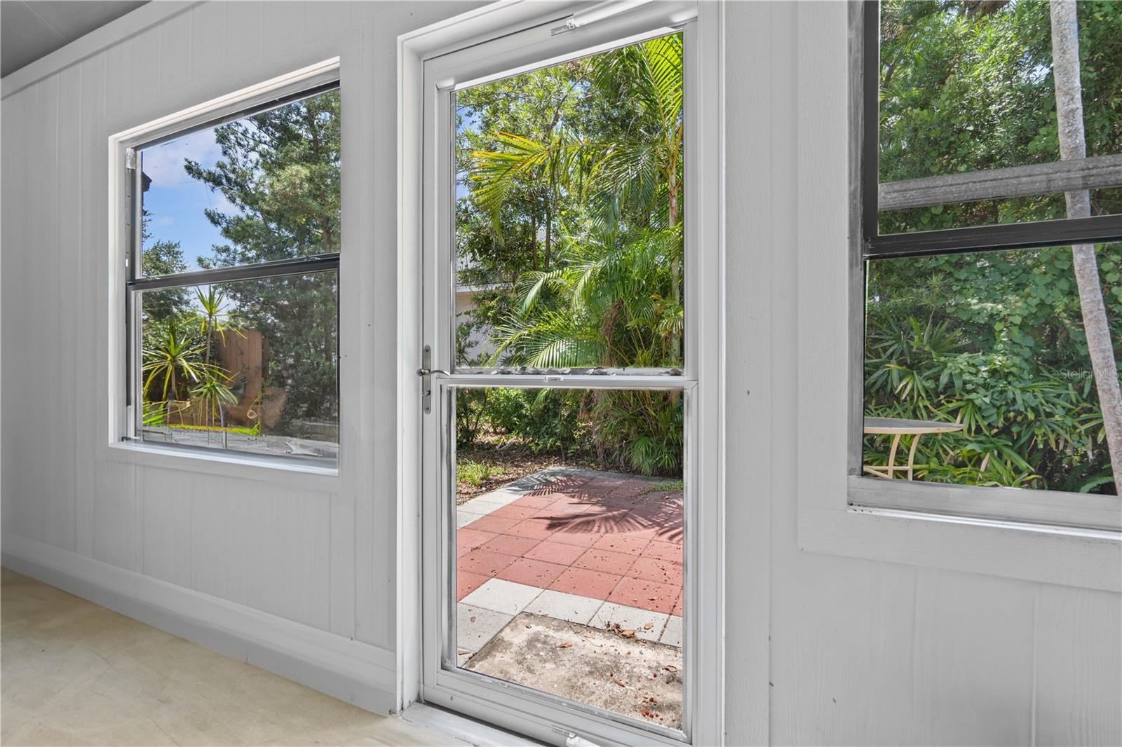 Image 18 of 54 For 7705 4th Avenue W