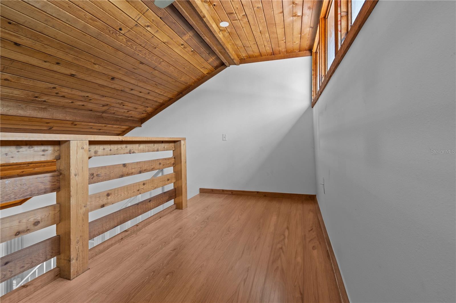 Image 22 of 54 For 7705 4th Avenue W