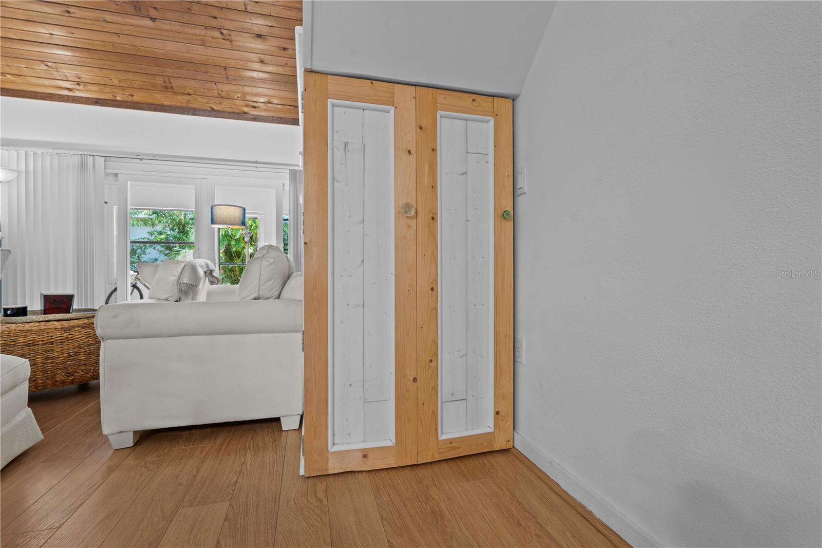 Image 9 of 54 For 7705 4th Avenue W