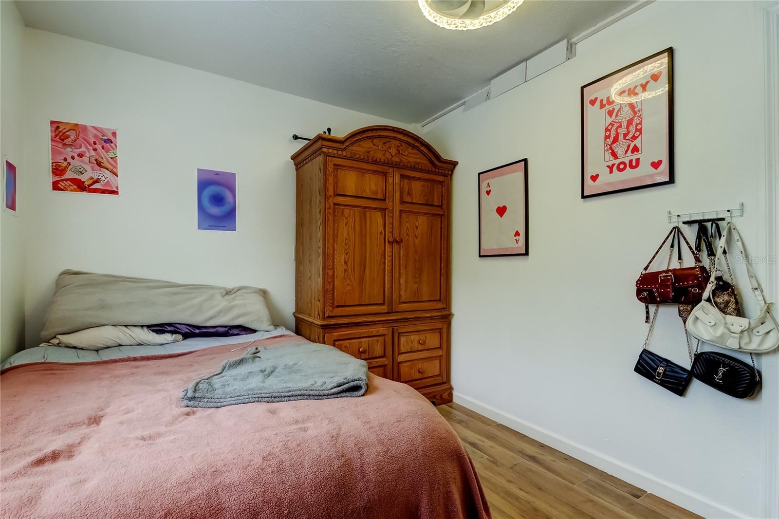 Image 26 of 36 For 11720 Raintree Drive D