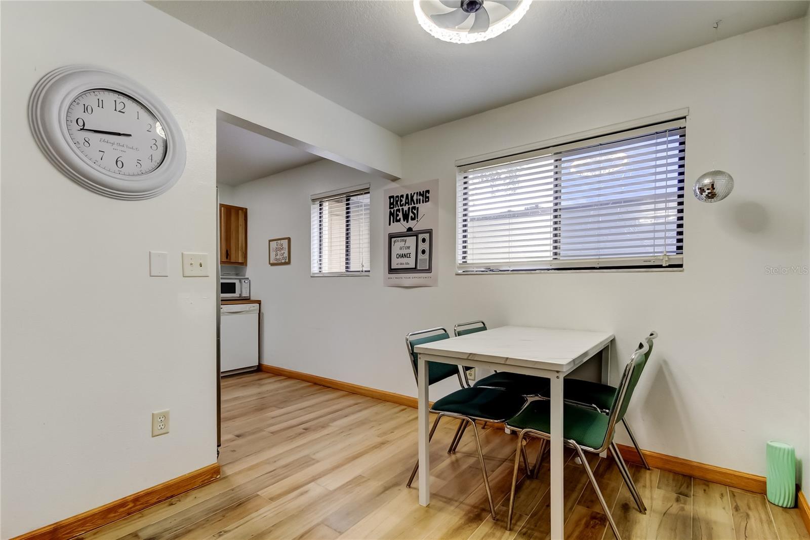 Image 5 of 36 For 11720 Raintree Drive D