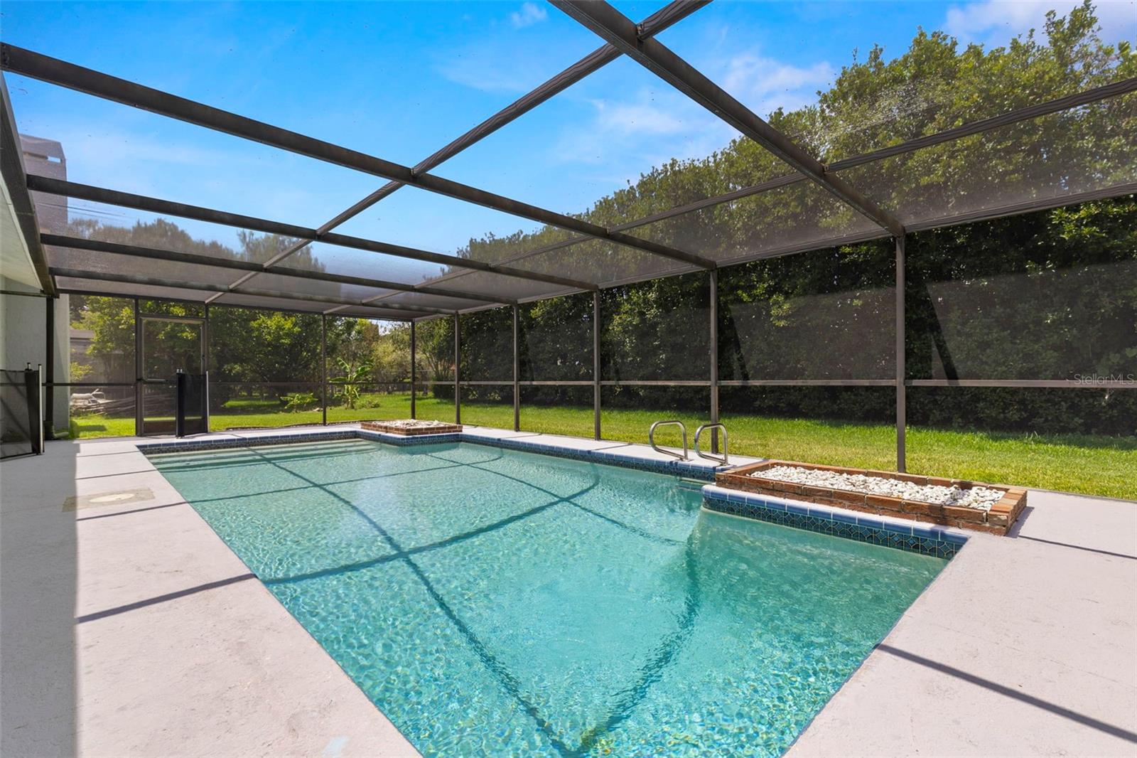 Image 3 of 35 For 14164 Fennsbury Drive