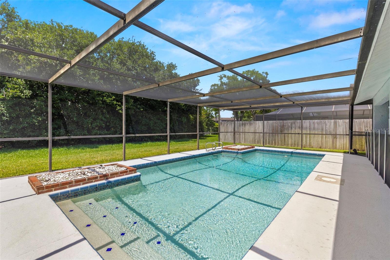 Image 31 of 35 For 14164 Fennsbury Drive