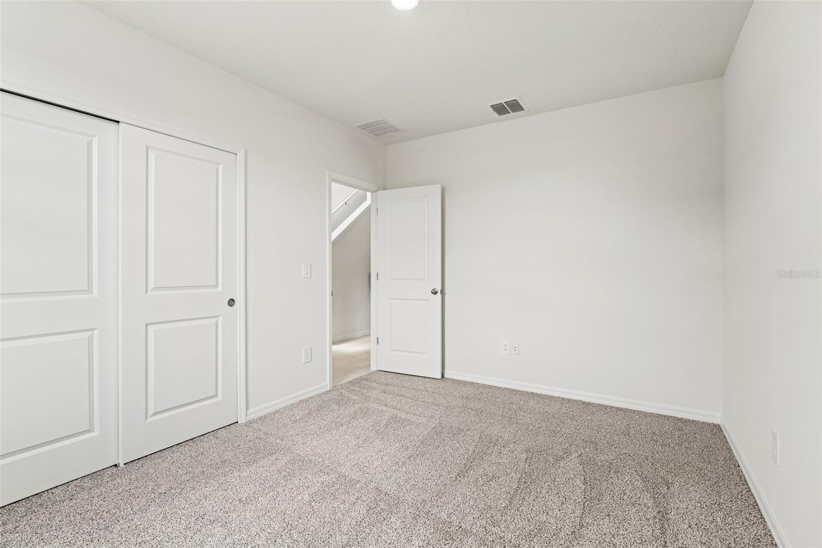 Image 24 of 45 For 1829 Draughton Drive