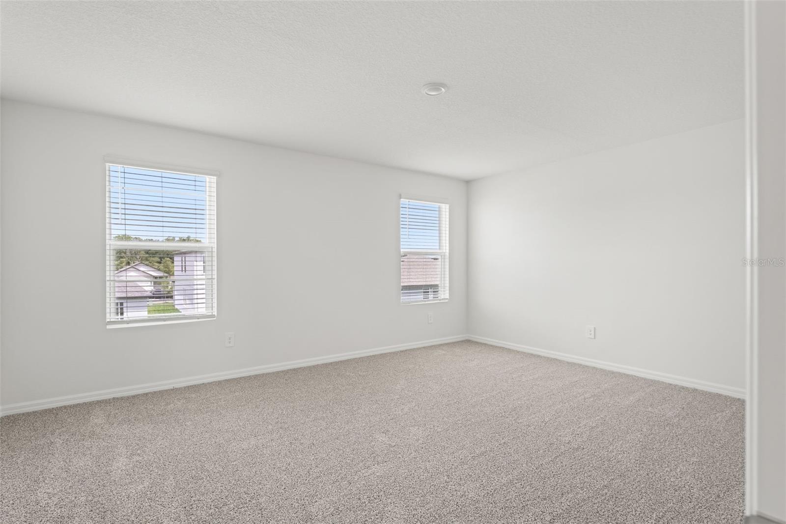 Image 30 of 45 For 1829 Draughton Drive