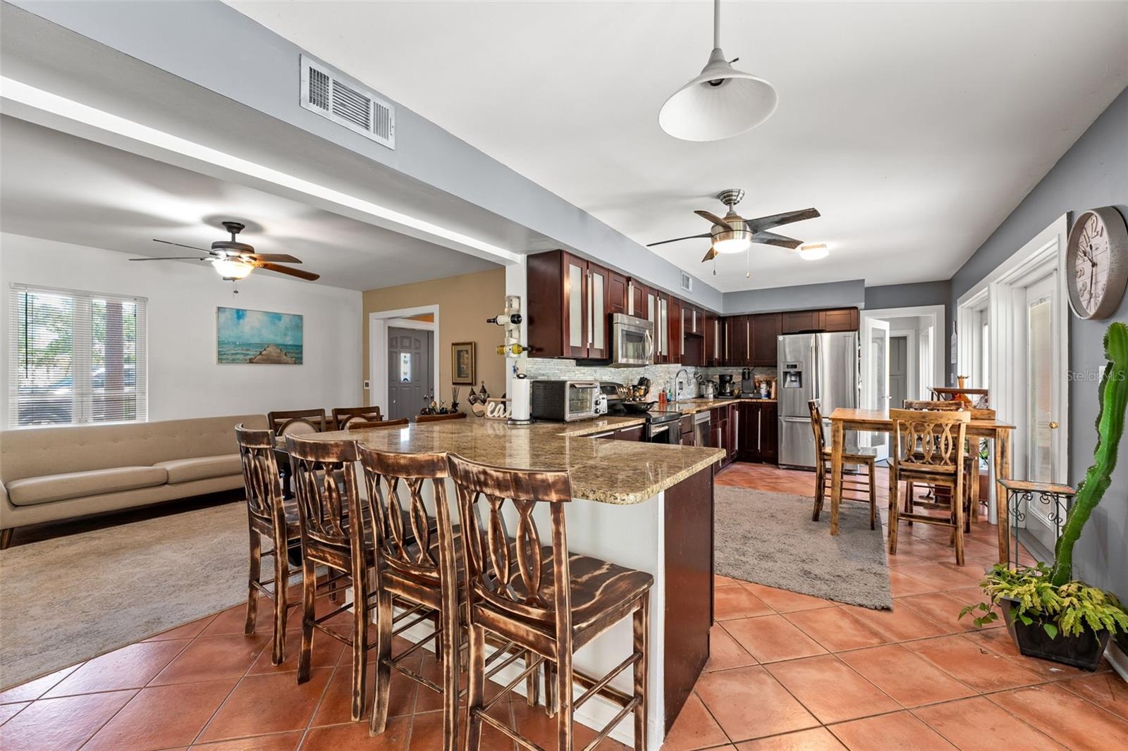 Image 10 of 48 For 817 West Shore Boulevard