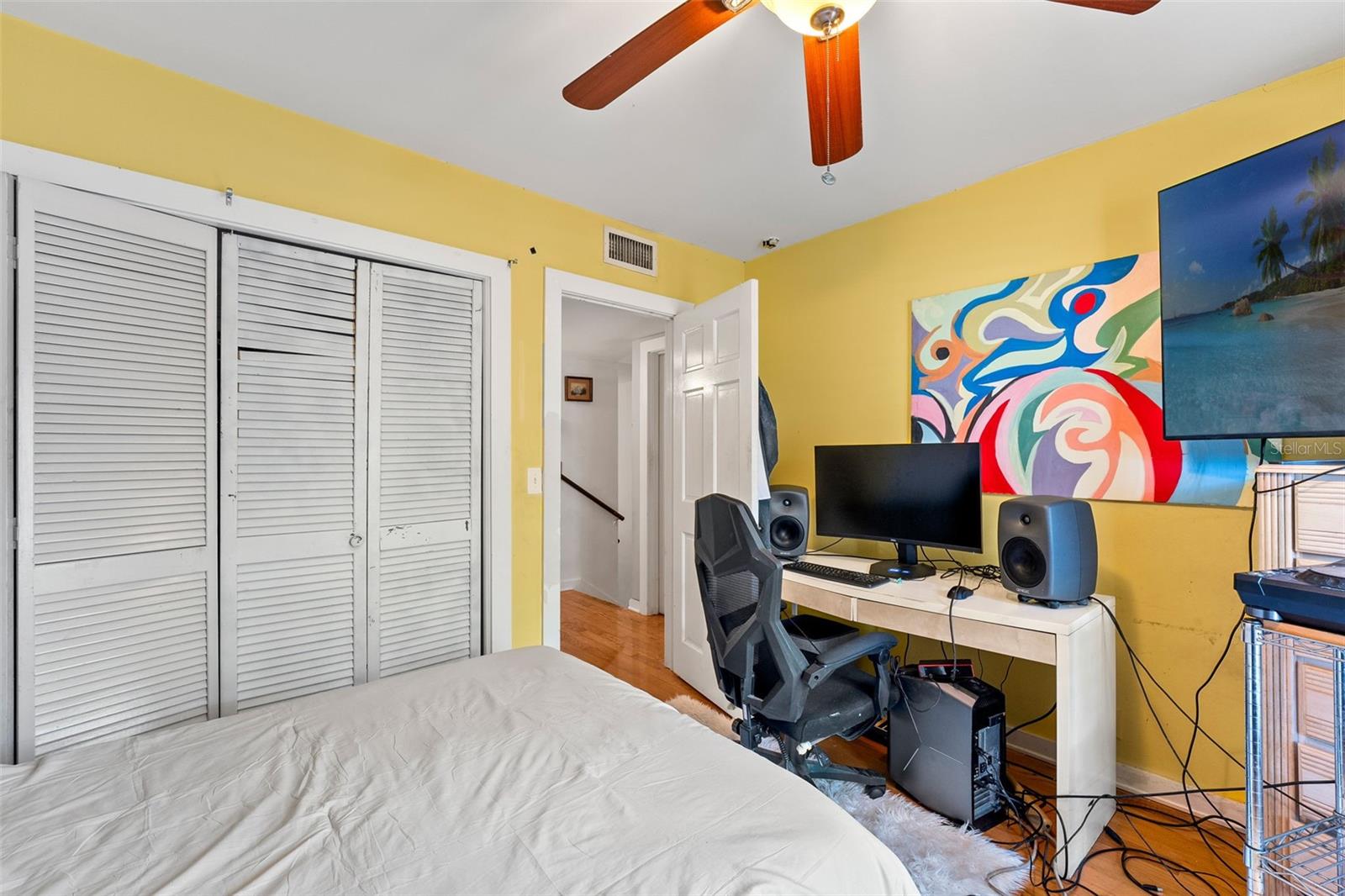 Image 30 of 48 For 817 West Shore Boulevard