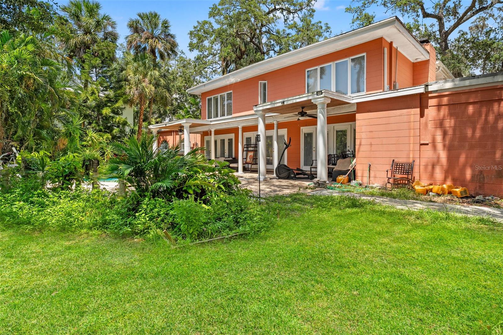 Image 4 of 48 For 817 West Shore Boulevard
