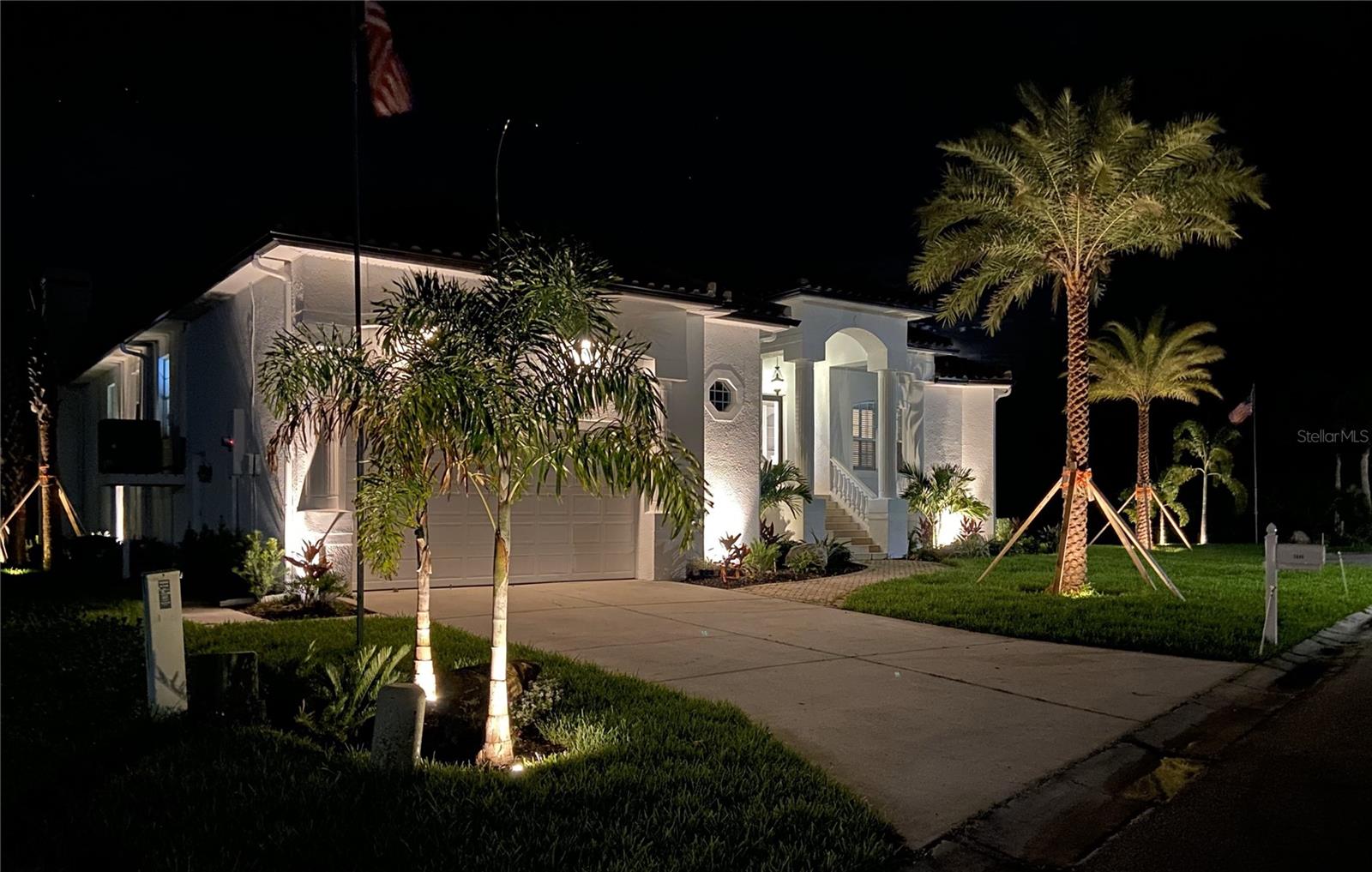 Listing photo id 4 for 3840 Rudder Way