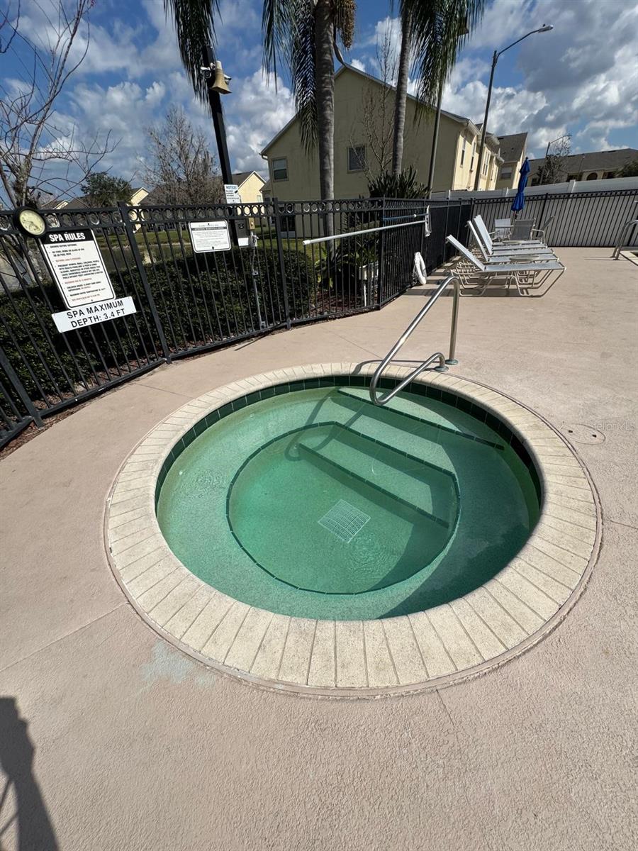 Image 31 of 33 For 2870 Club Cortile Circle B