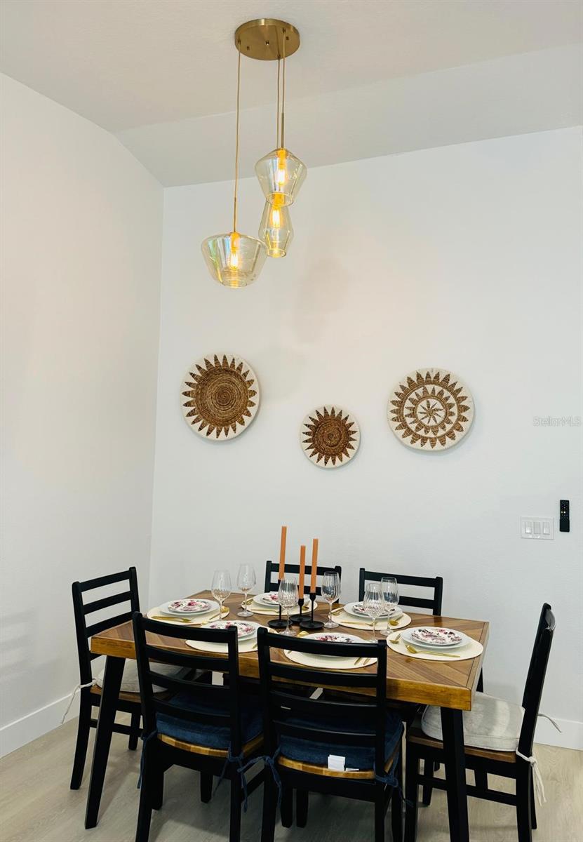 Image 5 of 33 For 2870 Club Cortile Circle B