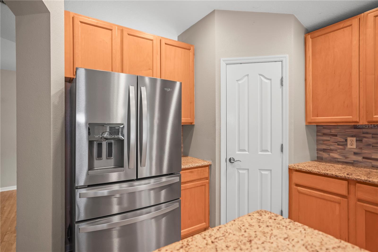 Image 42 of 74 For 826 Addison Drive Ne