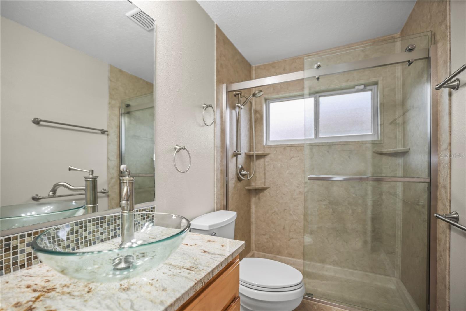 Image 64 of 74 For 826 Addison Drive Ne
