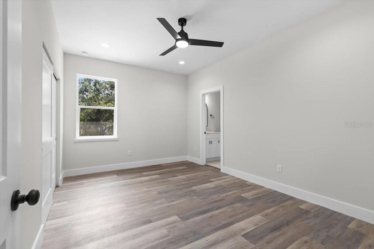 Image 19 of 31 For 1906 Cherry Street 1