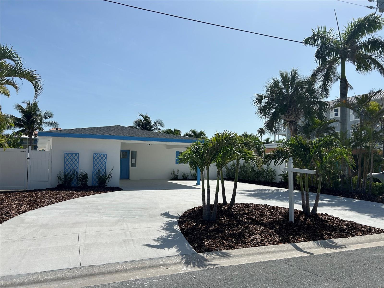 Image 2 of 13 For 11110 1st Street E