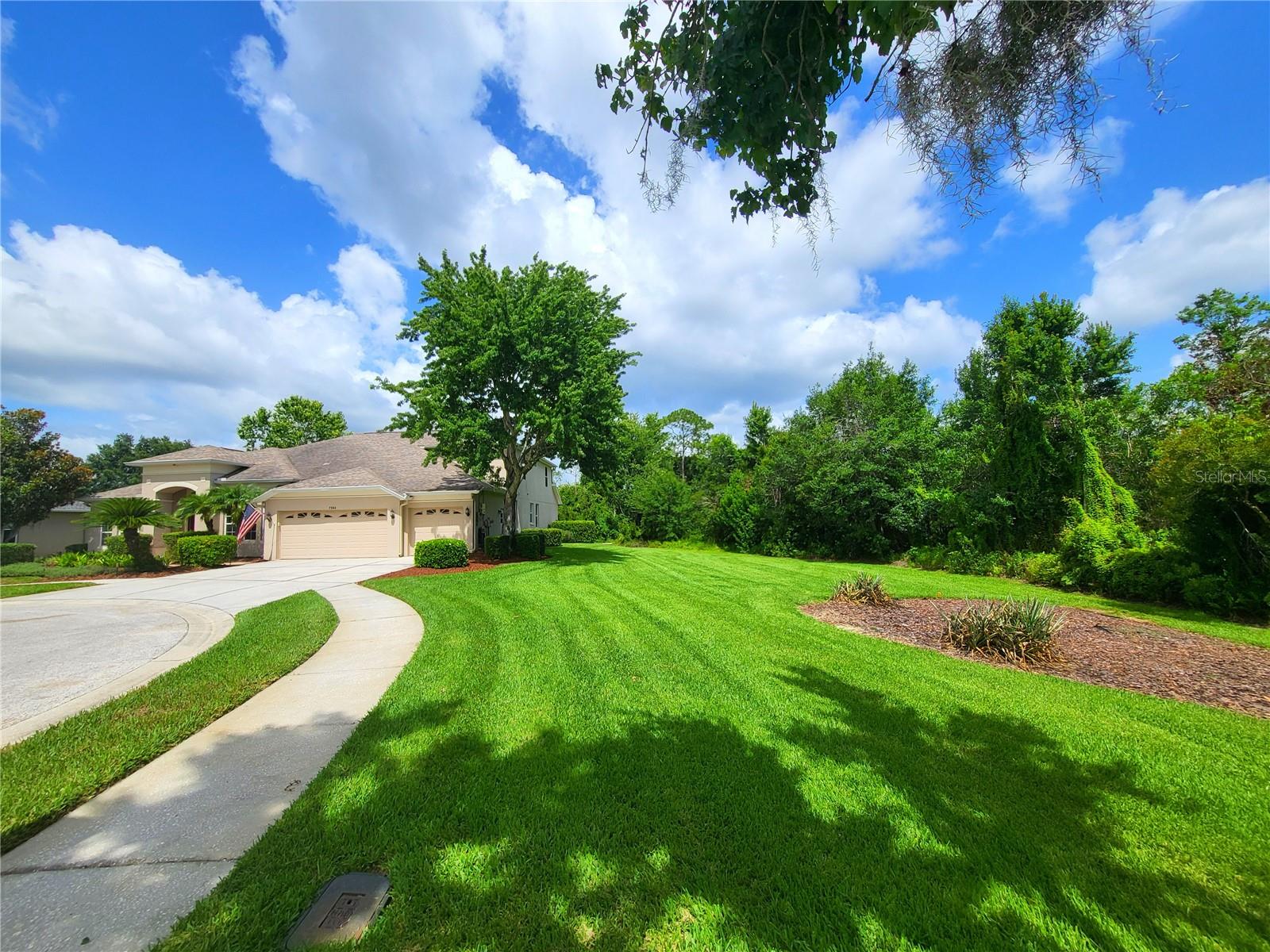 Image 4 of 63 For 7244 Wild Oak Lane
