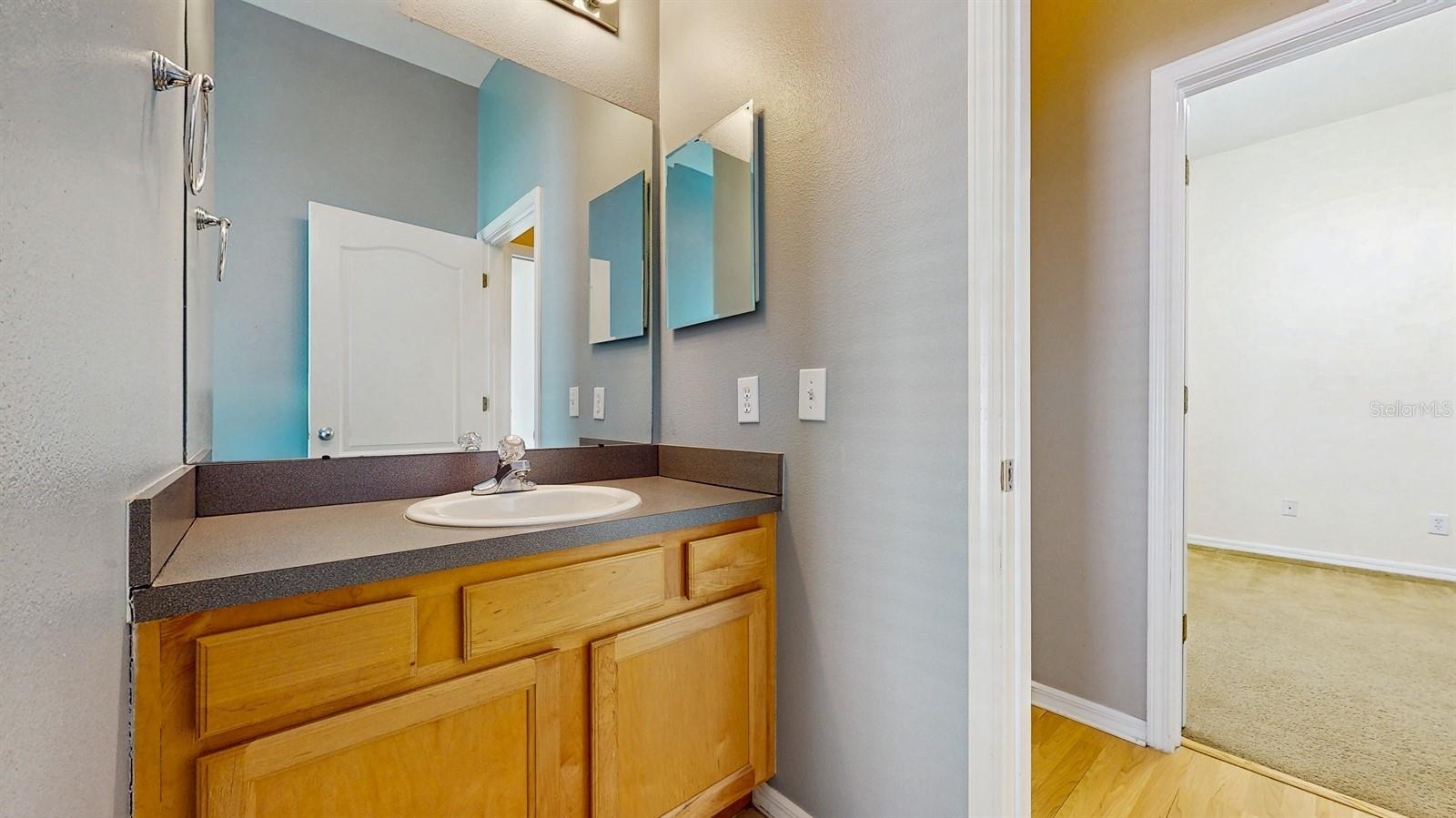 Image 15 of 38 For 2728 Abbey Grove Drive