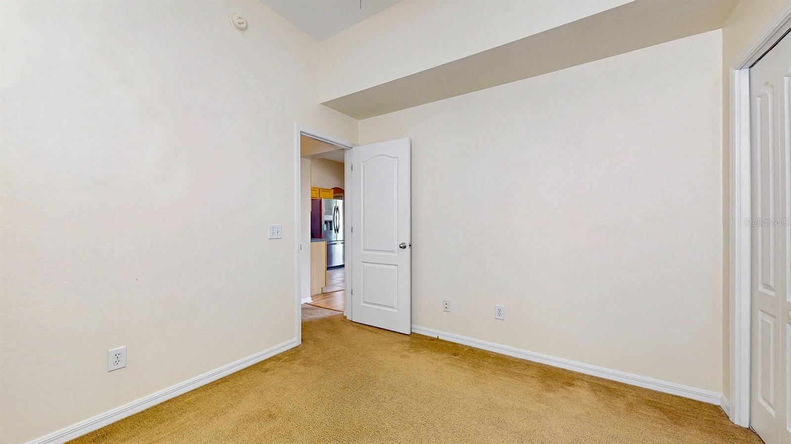 Image 17 of 38 For 2728 Abbey Grove Drive