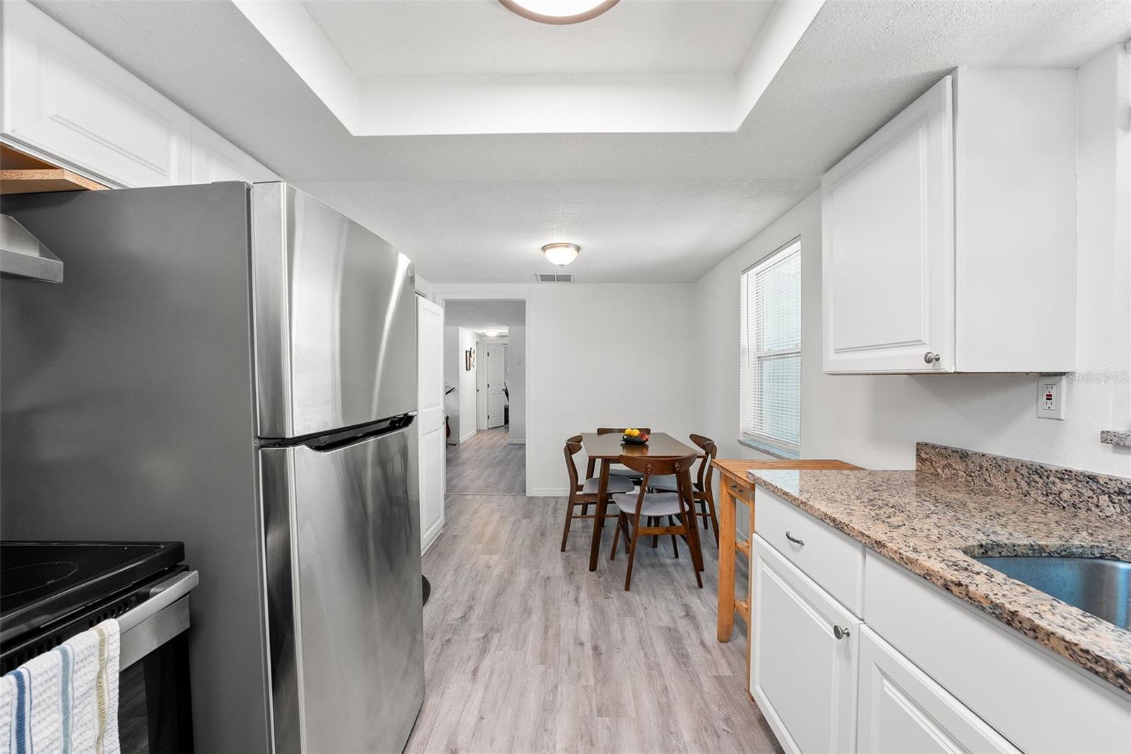 Image 10 of 33 For 4922 Bola Street