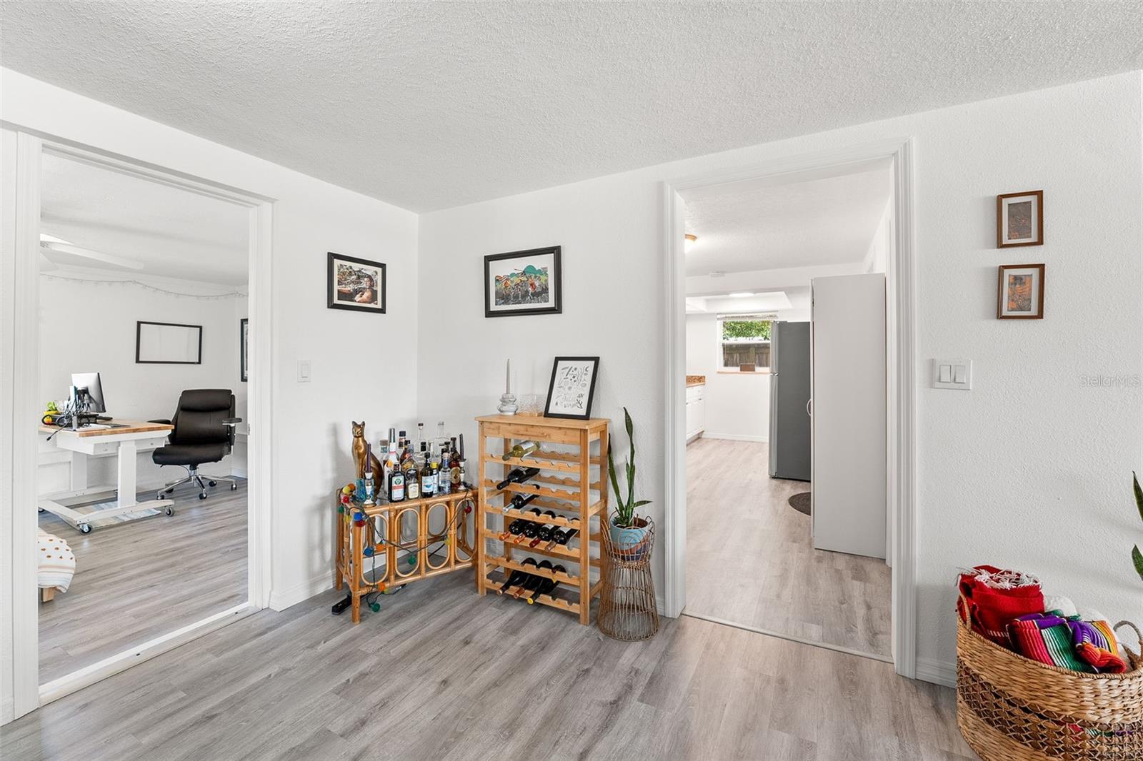 Image 6 of 33 For 4922 Bola Street
