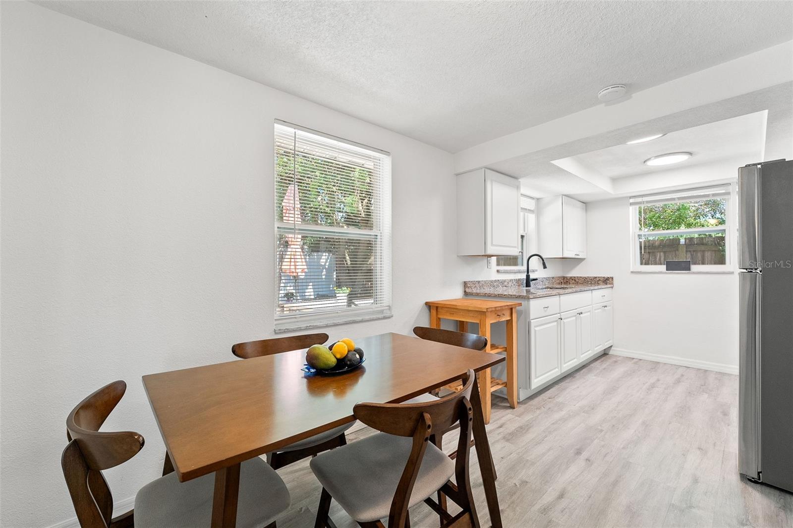 Image 7 of 33 For 4922 Bola Street