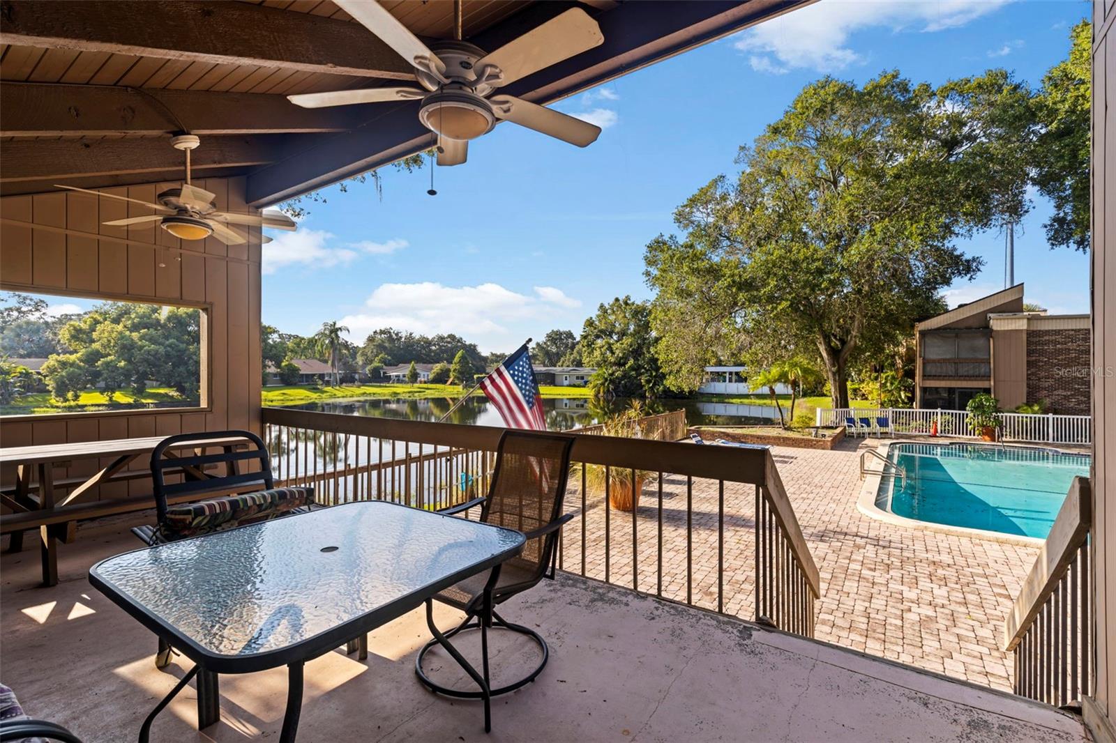 Image 20 of 22 For 10423 Carrollbrook Circle 203