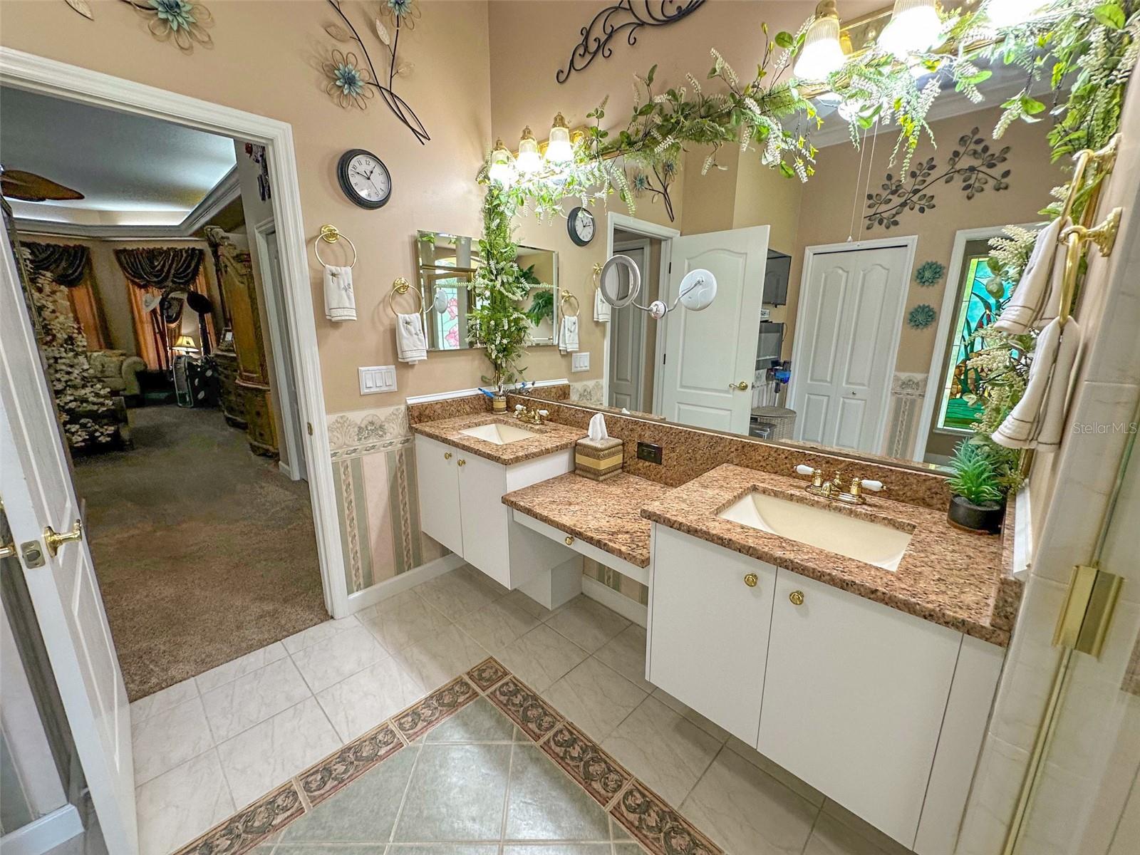 Image 27 of 92 For 13807 Eagles Rock Court
