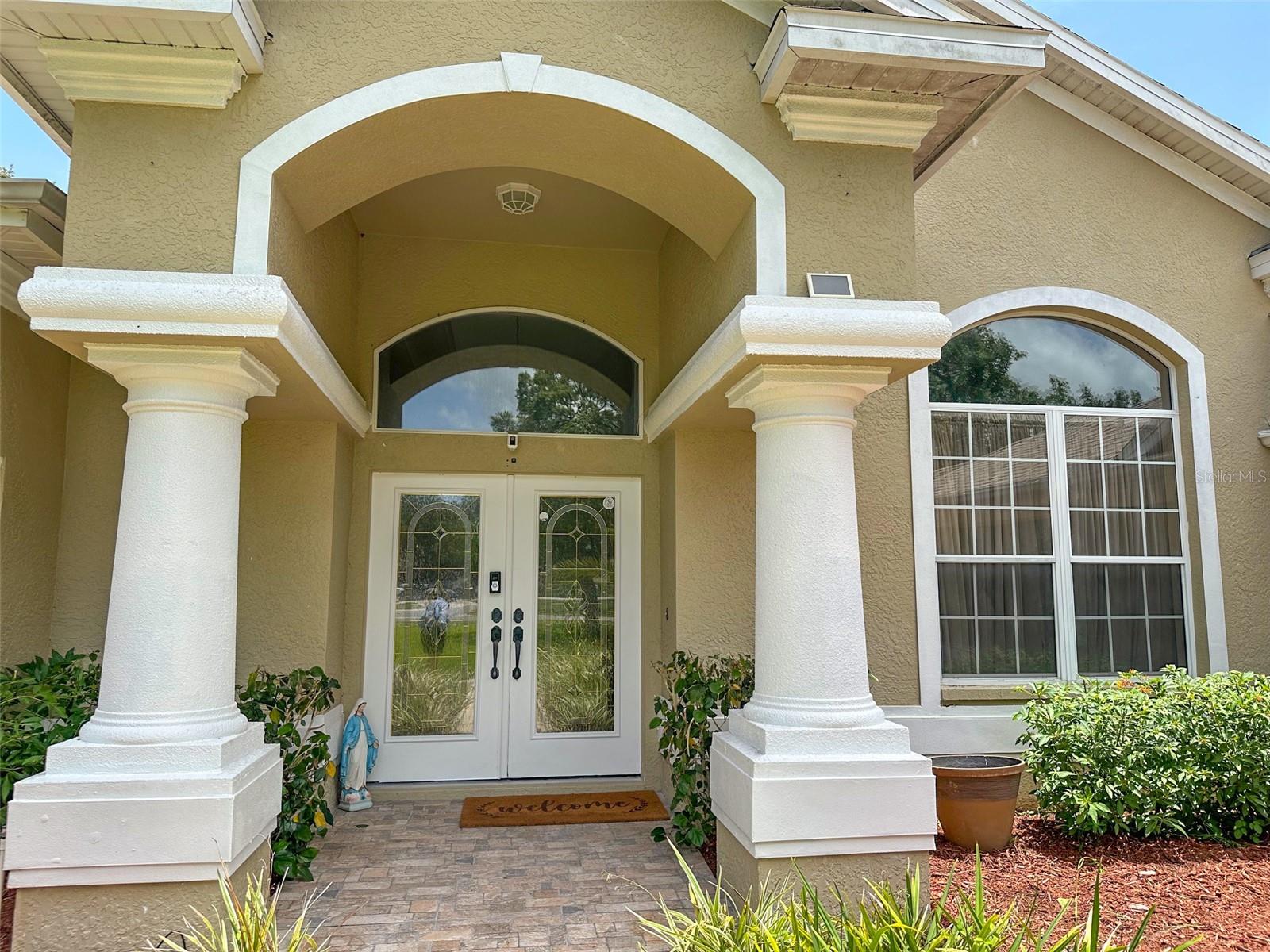 Image 3 of 92 For 13807 Eagles Rock Court