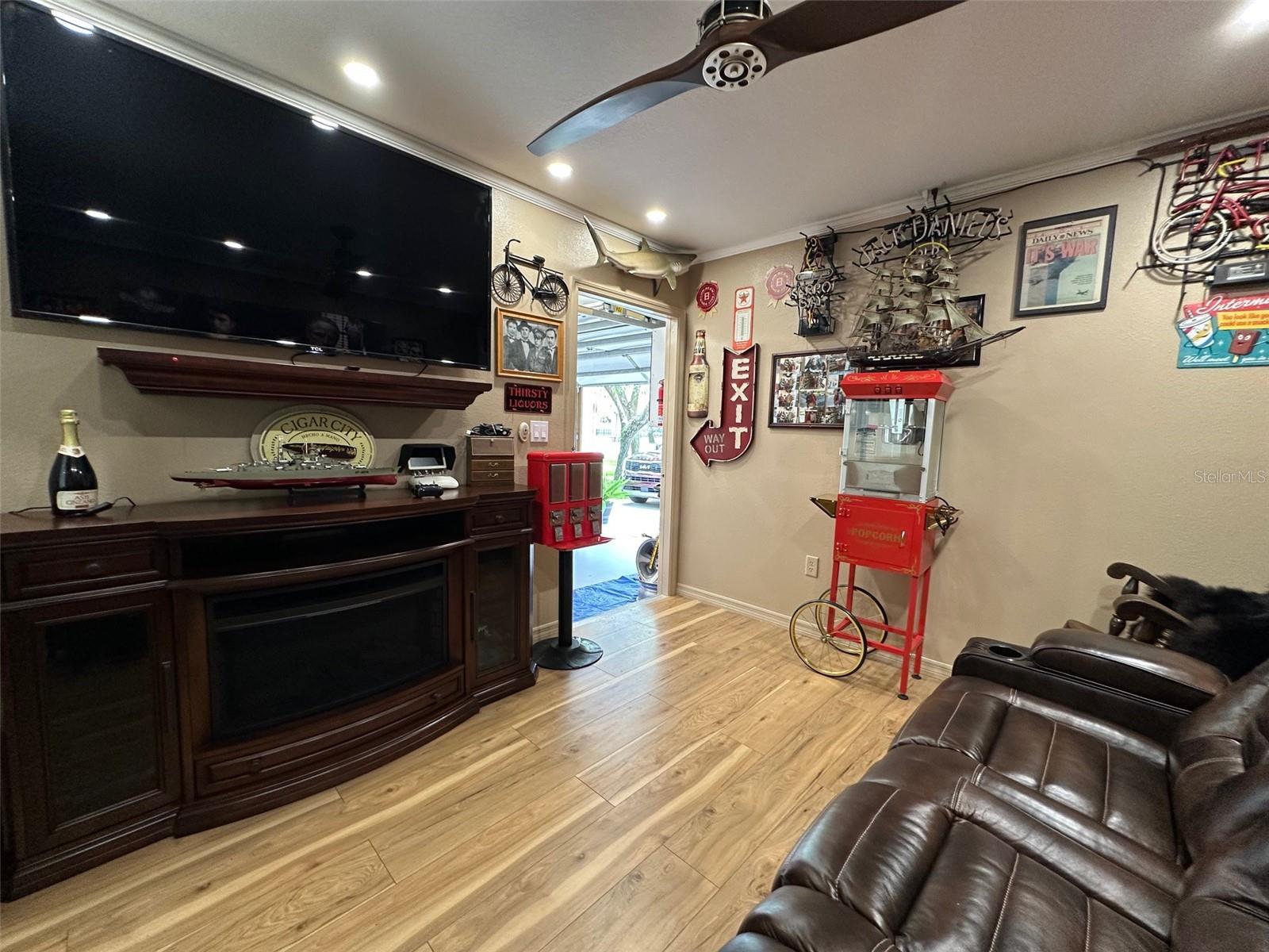 Image 80 of 92 For 13807 Eagles Rock Court