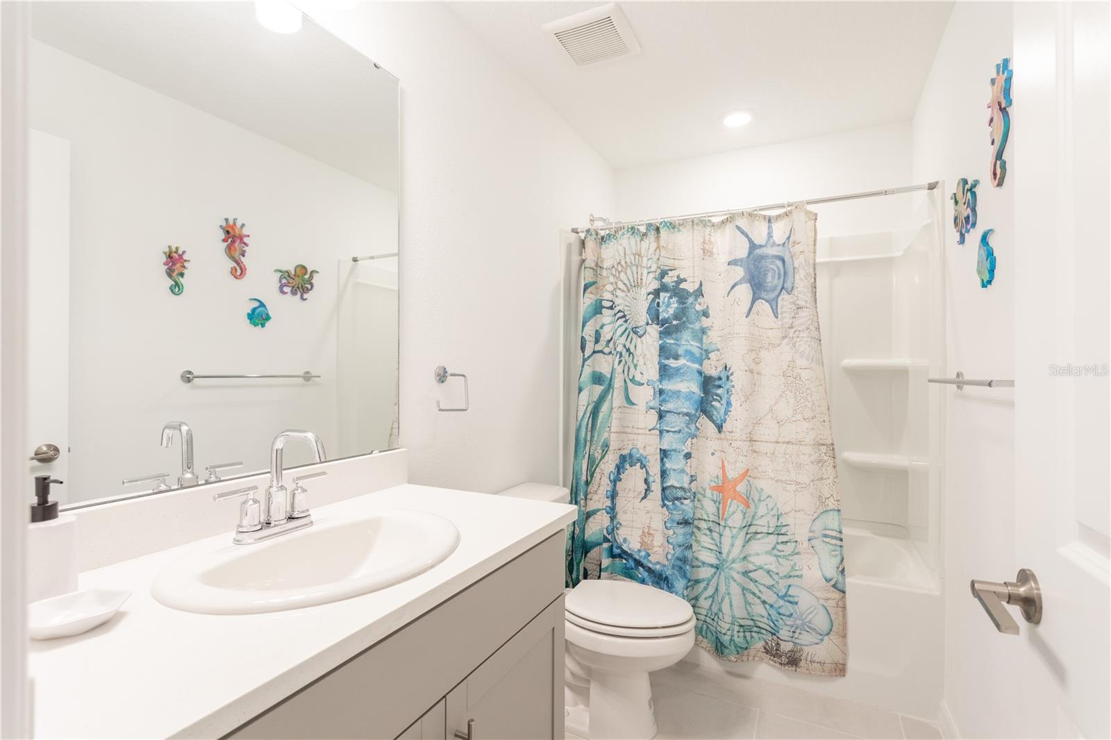 Image 38 of 87 For 8473 Lunar Skye Street