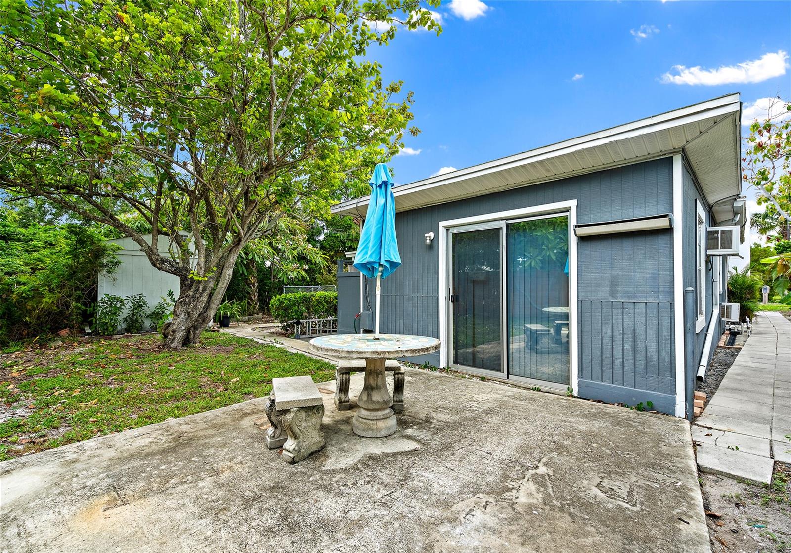 Image 14 of 16 For 257 43rd Avenue