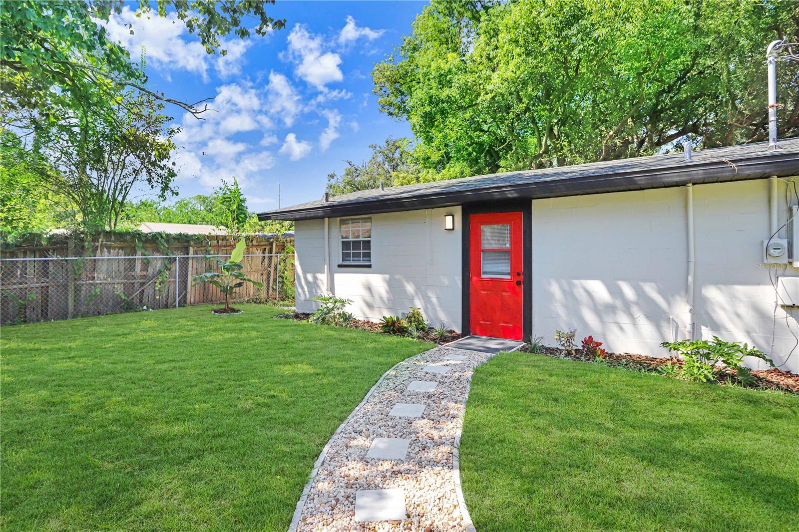 Image 41 of 52 For 223 Pinehurst Drive
