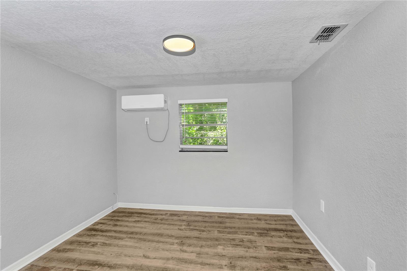 Image 48 of 52 For 223 Pinehurst Drive