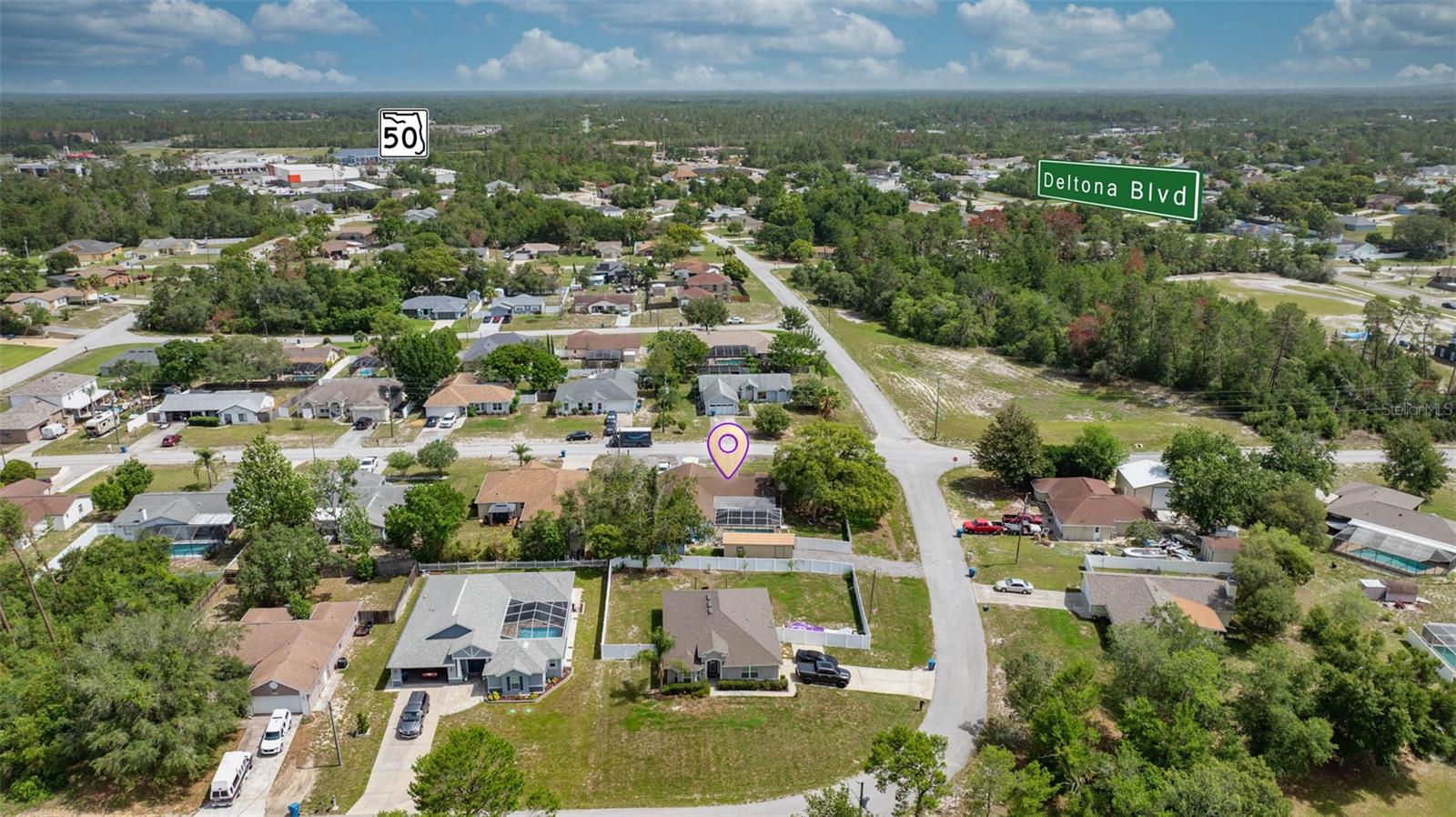 Listing photo id 3 for 9642 Elgin Boulevard