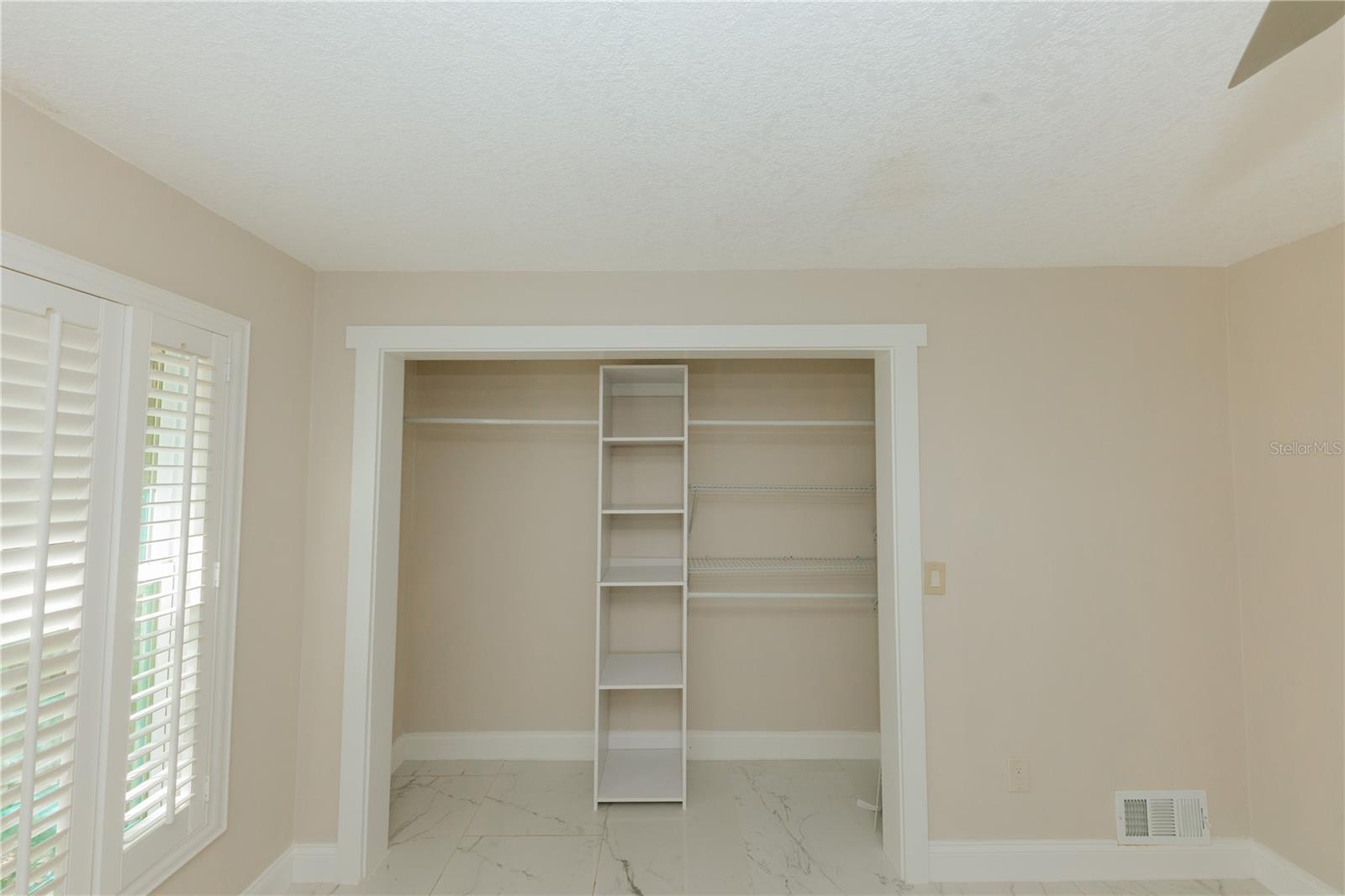 Image 19 of 43 For 1624 Sheffield Drive