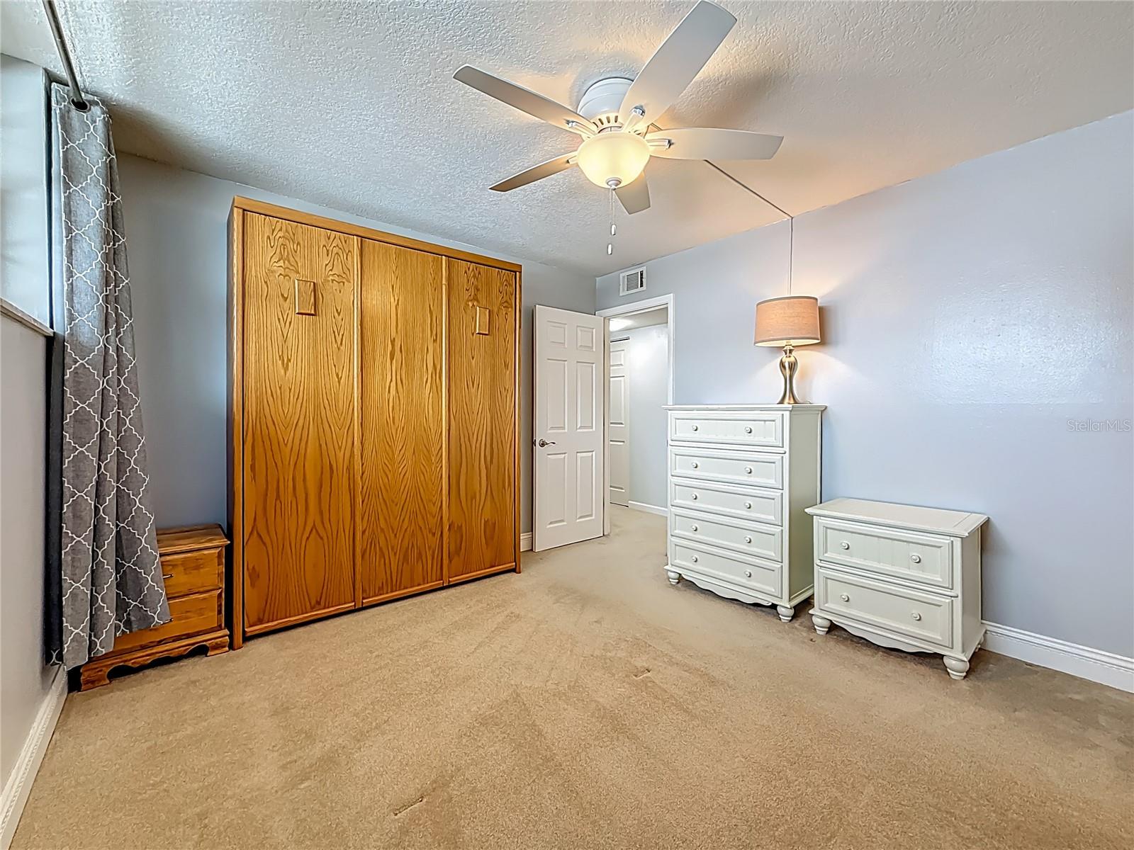 Image 31 of 57 For 7665 Sun Island Drive 206