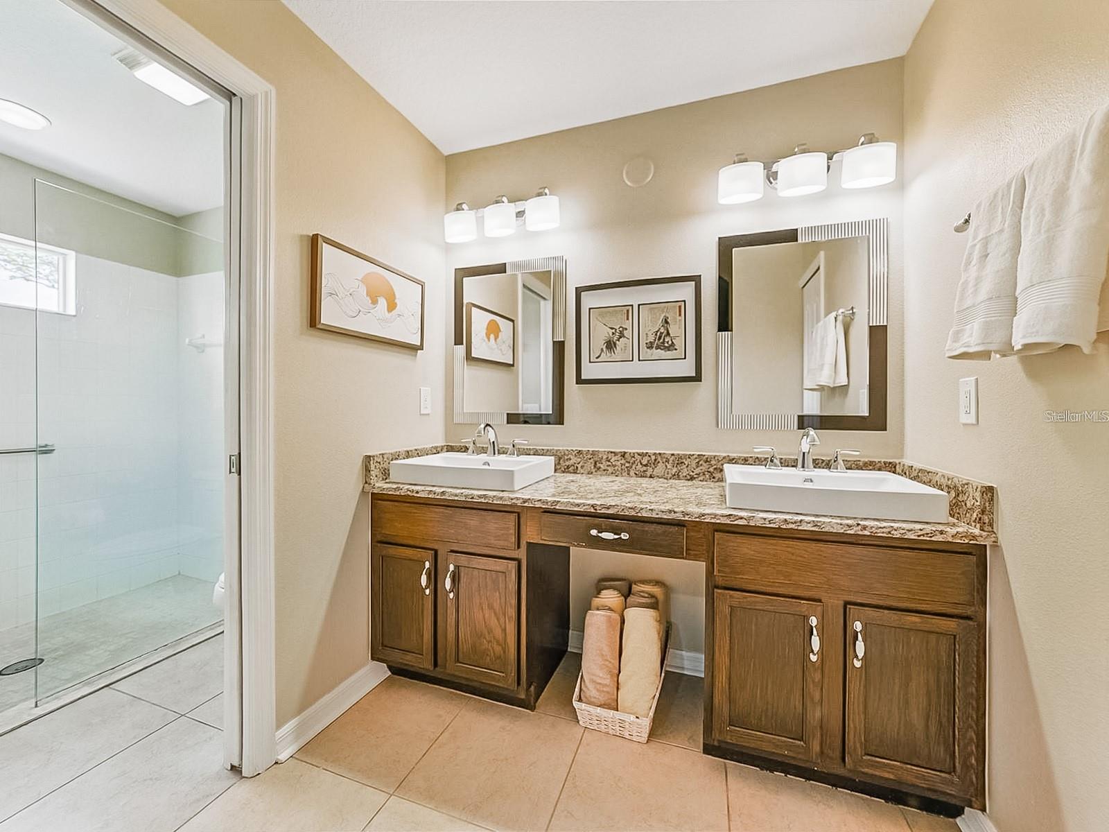 Image 21 of 74 For 1338 Winding Willow Drive