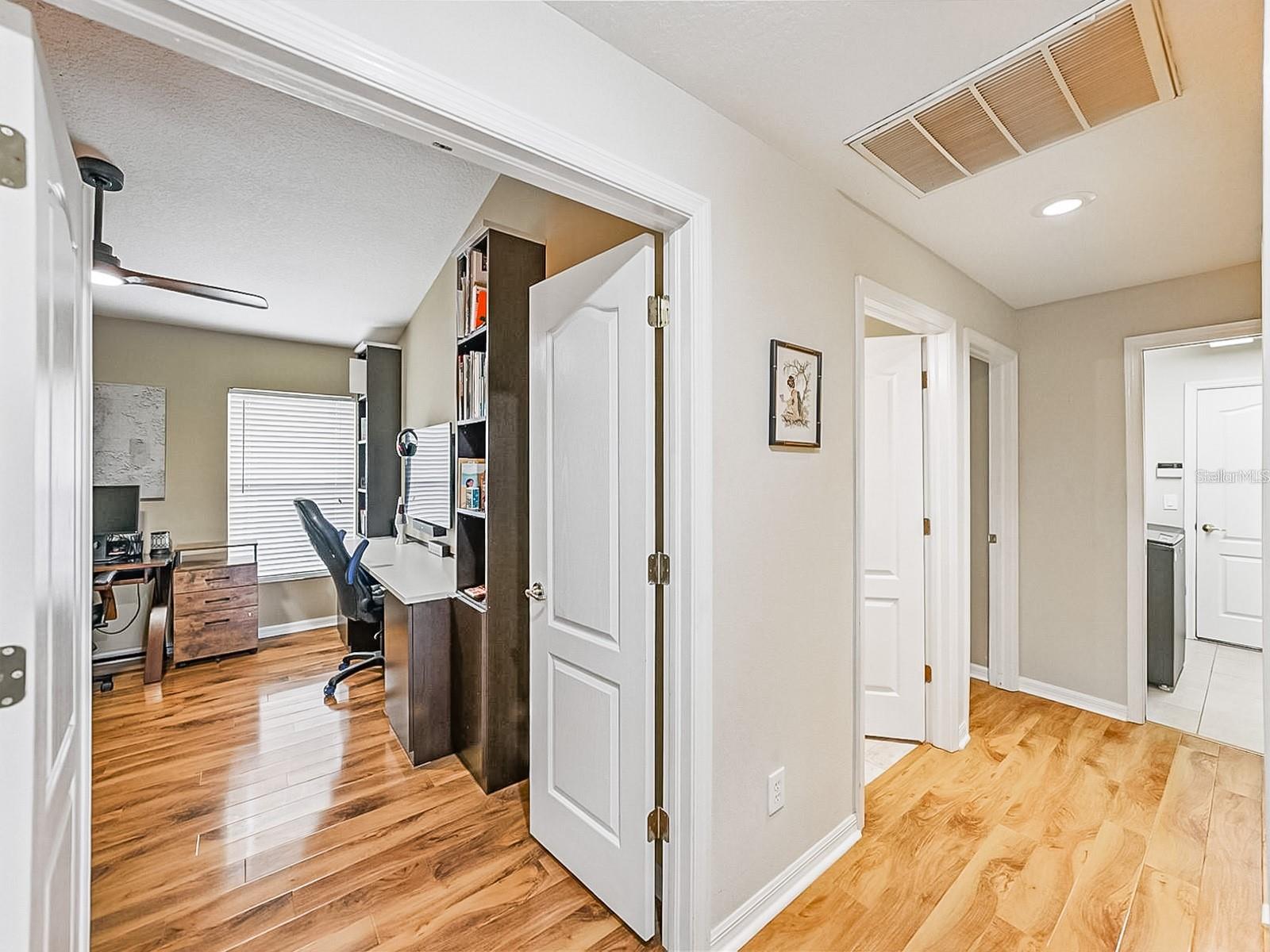 Image 23 of 74 For 1338 Winding Willow Drive