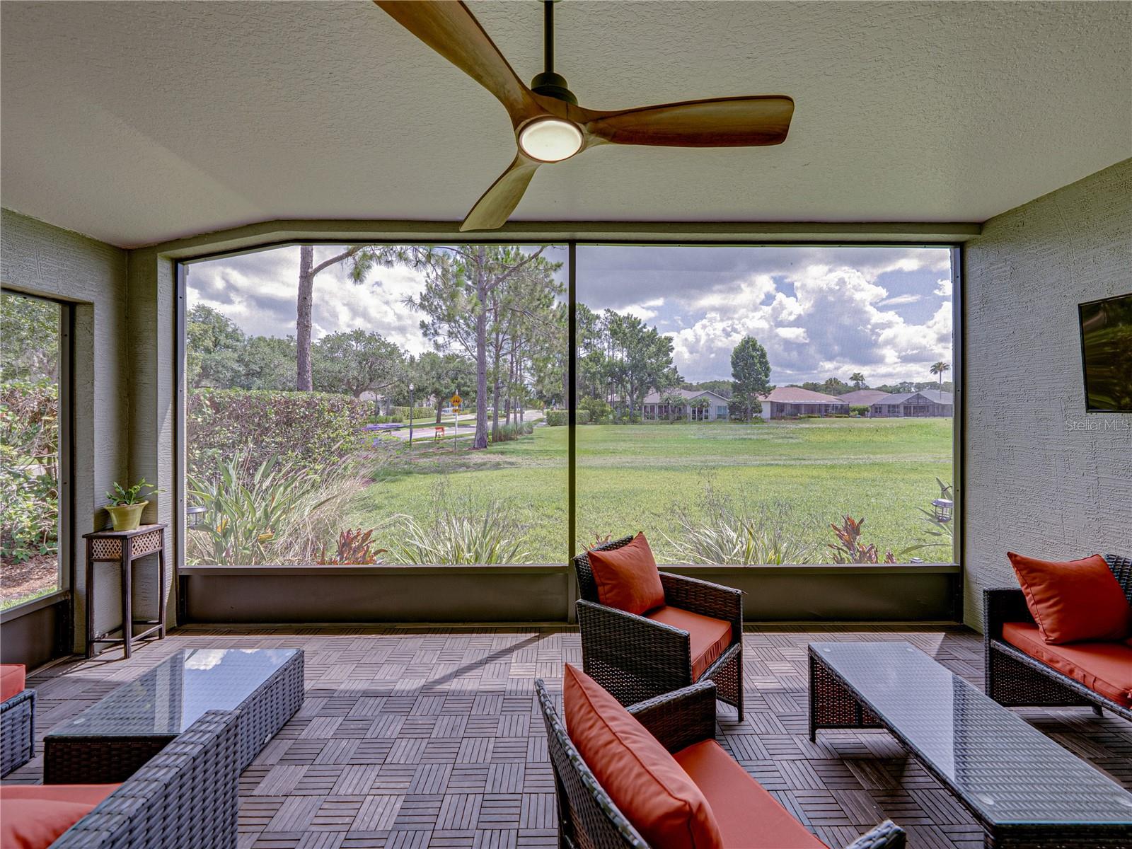 Image 34 of 74 For 1338 Winding Willow Drive