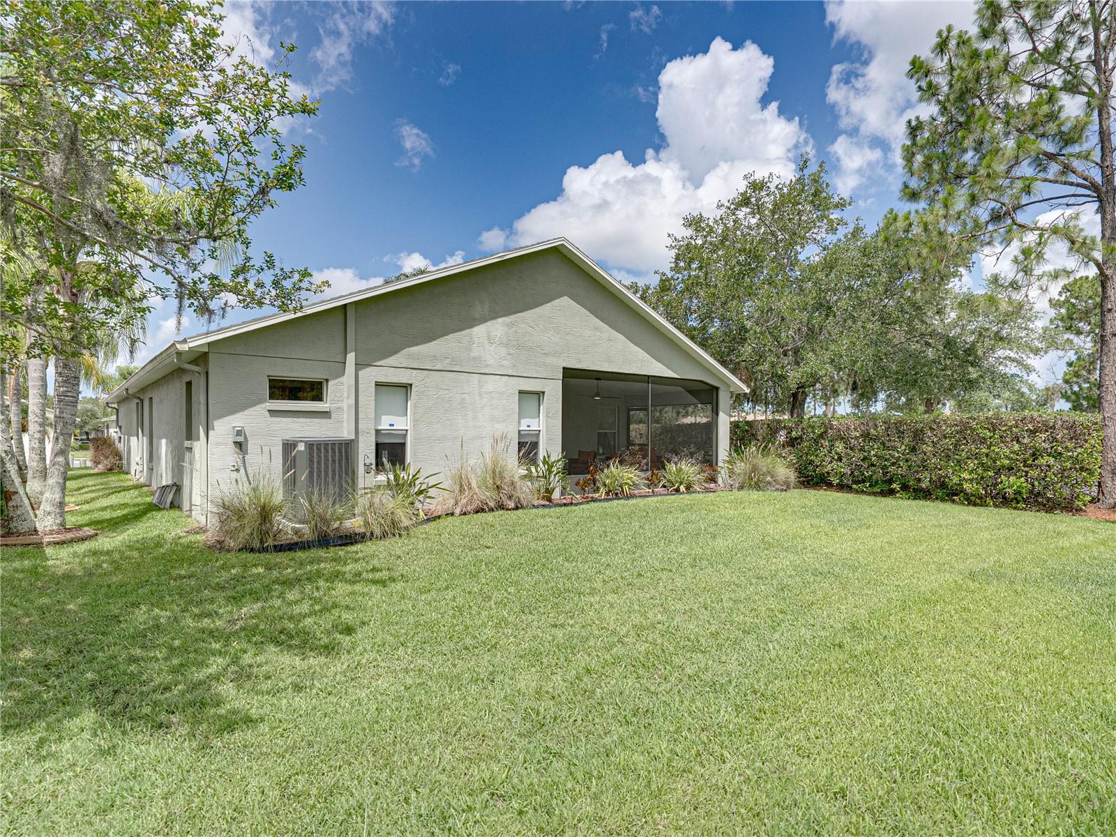 Image 36 of 74 For 1338 Winding Willow Drive