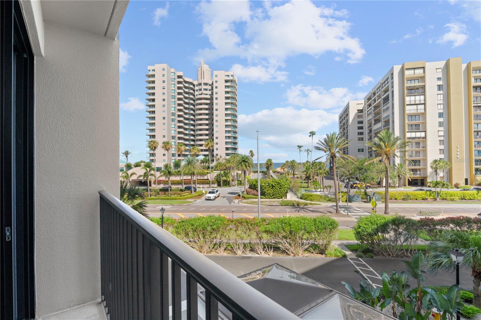 Image 10 of 41 For 1501 Gulf Boulevard 201