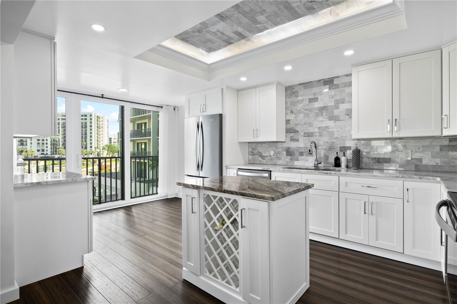 Image 14 of 41 For 1501 Gulf Boulevard 201