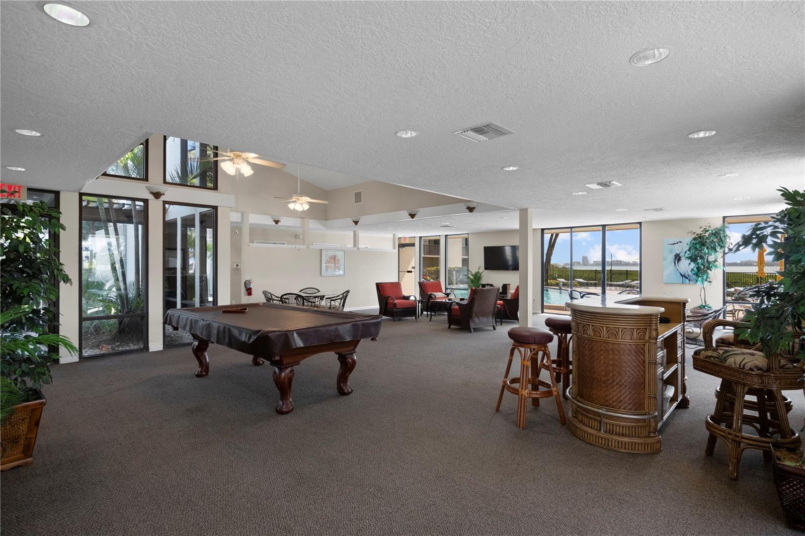 Image 35 of 41 For 1501 Gulf Boulevard 201